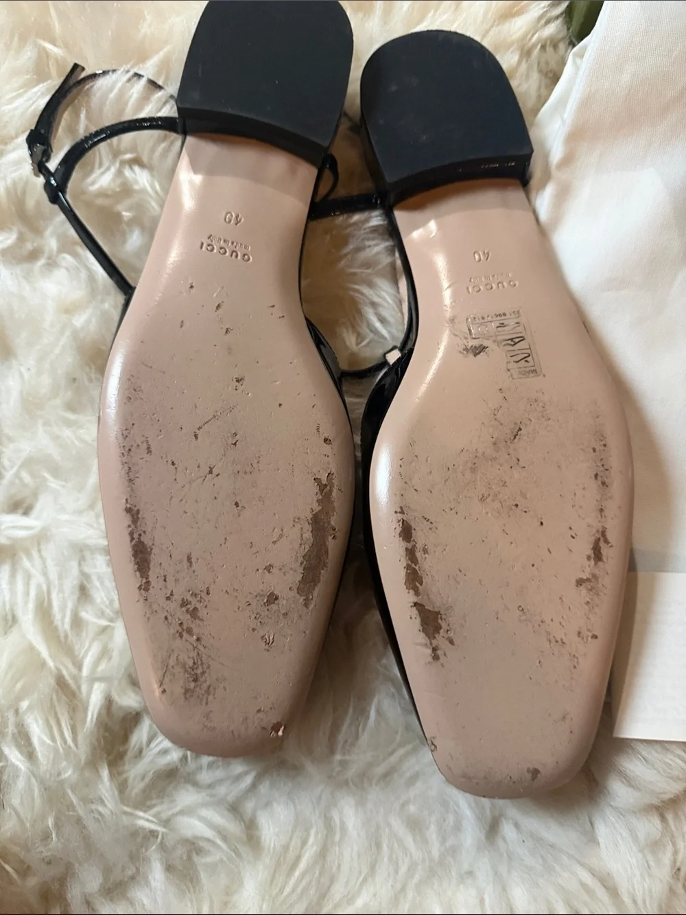 Gucci Black Patent Leather T-Strap Mules